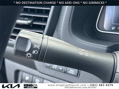 Used 2023 Nissan Leaf S image 11