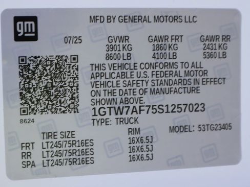 New 2025 GMC Savana 2500 w/ Driver Convenience Package image 15
