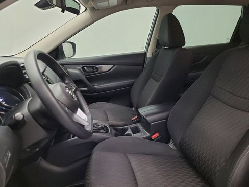 Used 2019 Nissan Rogue S FWD image 17