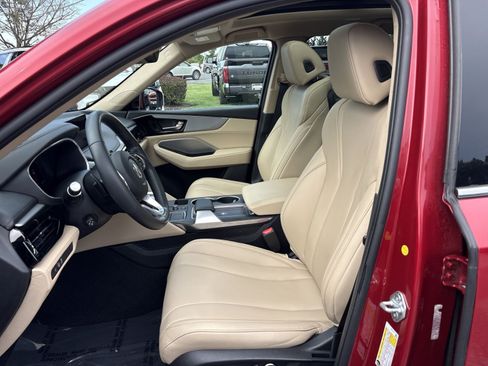 Used 2023 Acura MDX SH-AWD image 13