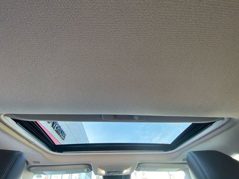 Used 2023 Toyota RAV4 XLE Premium image 25