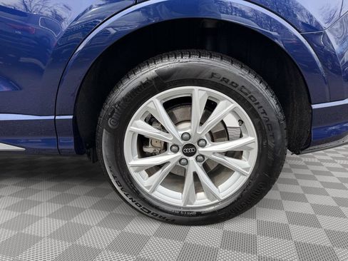Used 2025 Audi Q3 2.0T Premium Plus w/ Premium Plus Package AWD/4WD image 8