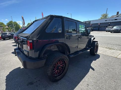 Used 2016 Jeep Wrangler Unlimited Sport w/ Quick Order Package 24S AWD/4WD image 4