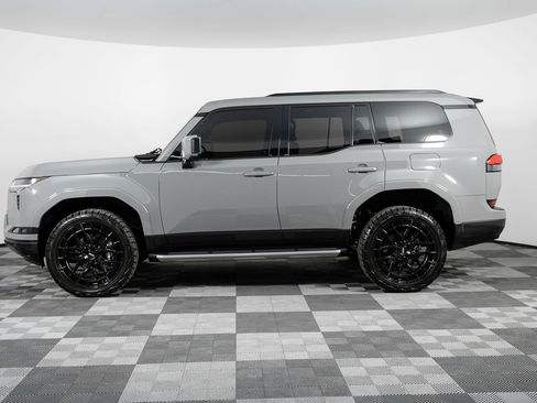 Used 2025 Lexus GX 550 image 3