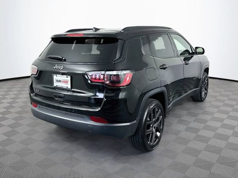 Certified 2025 Jeep Compass Limited w/ Sun & Sound Group AWD/4WD image 12