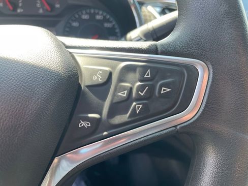 Used 2018 Chevrolet Malibu LT FWD image 21