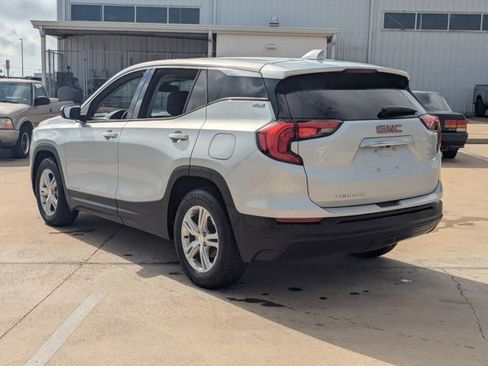 Used 2020 GMC Terrain SLE image 7