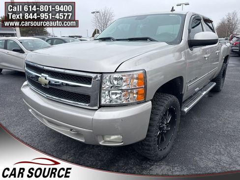 Used 2009 Chevrolet Silverado 1500 W/T image 2