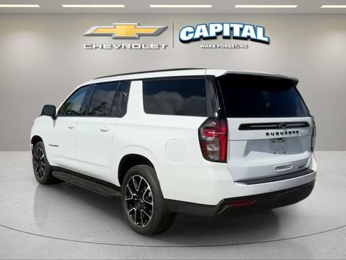 Used 2024 Chevrolet Suburban RST w/ Luxury Package AWD/4WD image 3
