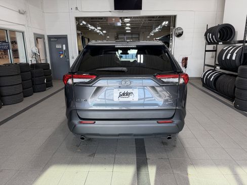 Used 2025 Toyota RAV4 LE image 7