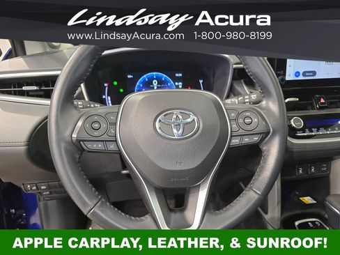 Used 2023 Toyota Corolla Cross XLE w/ Convenience Package FWD image 14