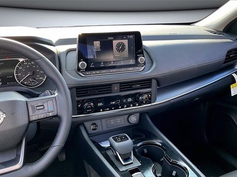 New 2026 Nissan Rogue SV image 6