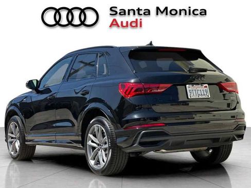 Used 2025 Audi Q3 2.0T Premium w/ Black Optic Sport Package AWD/4WD image 6