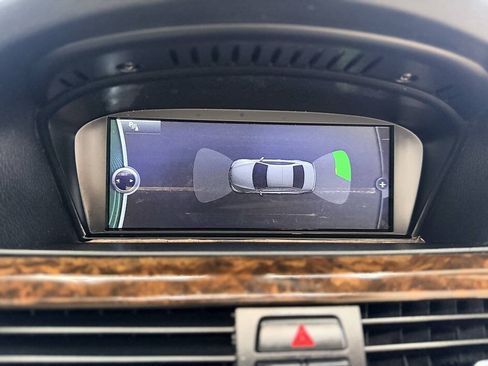 Used 2013 BMW 335i Convertible RWD image 11