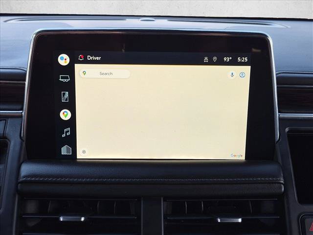Used 2022 Chevrolet Suburban Z71 AWD/4WD image 13