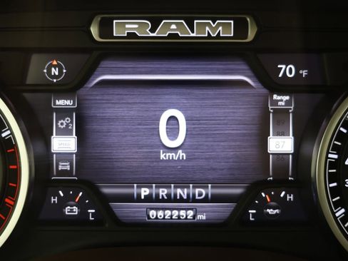 Used 2022 RAM 2500 Laramie AWD/4WD image 13