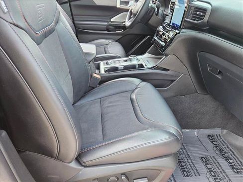 Used 2023 Ford Explorer ST w/ Equipment Group 401A AWD/4WD image 21