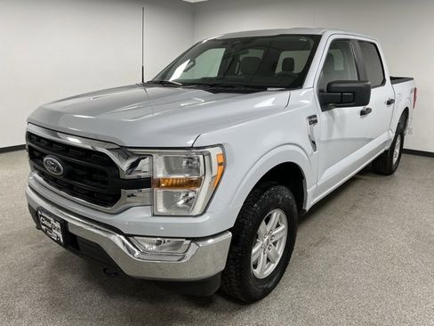 Used 2022 Ford F150 XLT image 4