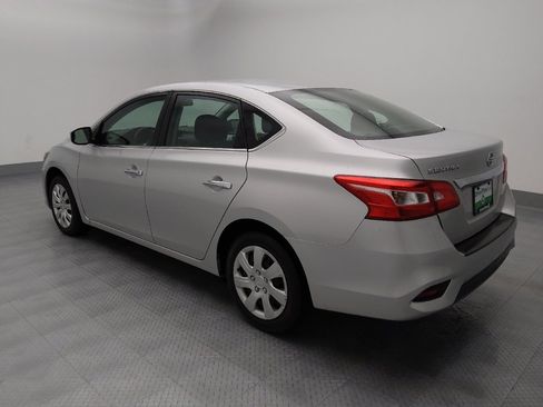 Used 2019 Nissan Sentra S image 3