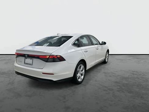 Used 2026 Honda Accord LX image 3