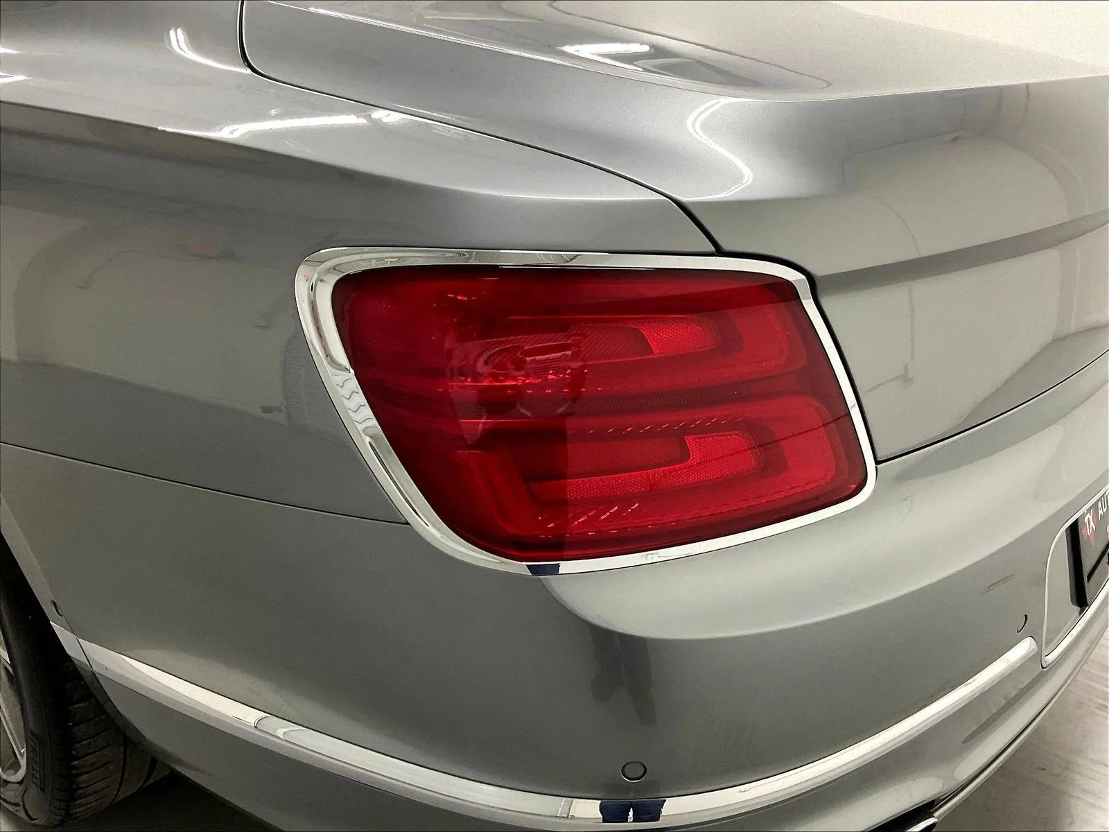 Used 2021 Bentley Flying Spur V8 AWD/4WD image 33