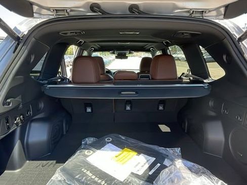 New 2026 Subaru Forester Touring AWD/4WD image 25