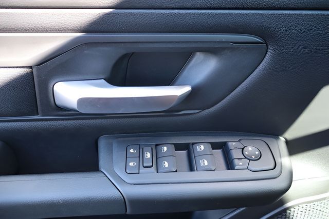 New 2026 RAM 1500 Express AWD/4WD image 22