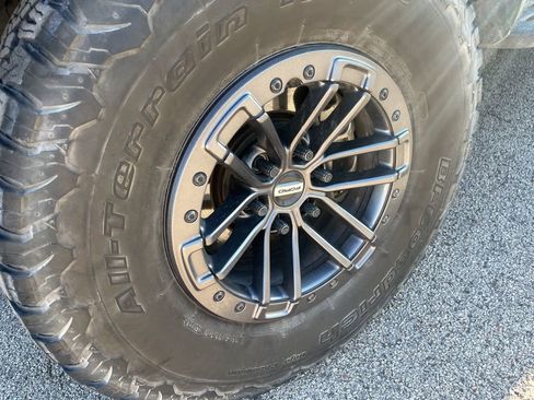 Used 2020 Ford F150 Raptor w/ Equipment Group 802A Luxury image 39