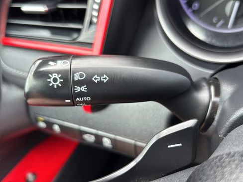 Used 2023 Toyota Camry SE FWD image 19
