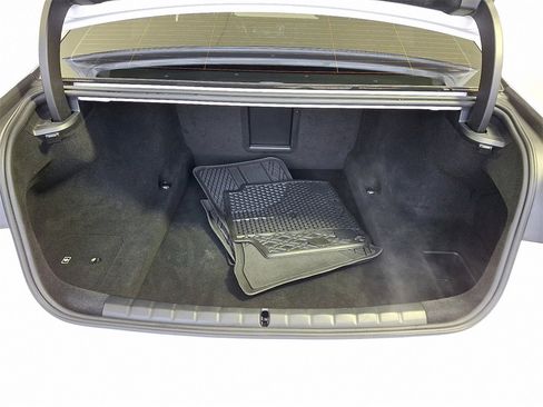 Used 2023 BMW 760i xDrive 760i xDrive image 32