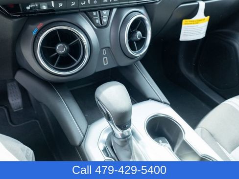 Used 2025 Chevrolet Blazer LT AWD/4WD image 22