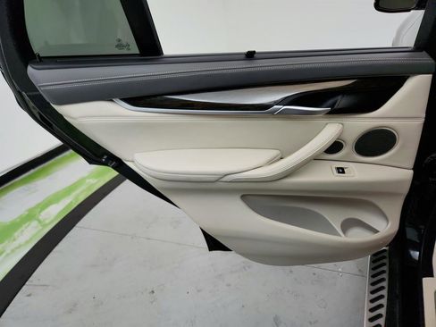 Used 2016 BMW X5 xDrive50i image 26