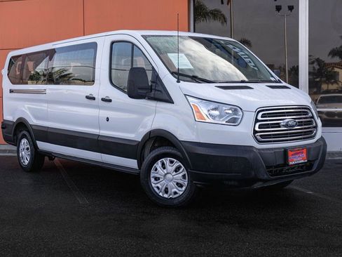 Used 2019 Ford Transit 350 XLT image 2