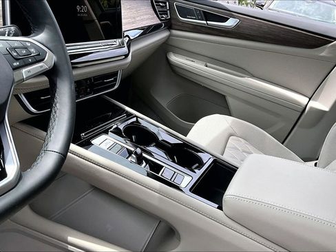 New 2026 Volkswagen Atlas SEL Premium R-Line AWD/4WD image 23
