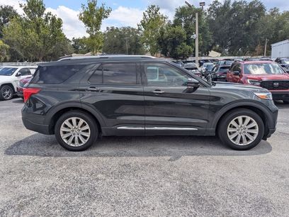 Used 2022 Ford Explorer Limited w/ Limited Technology Package