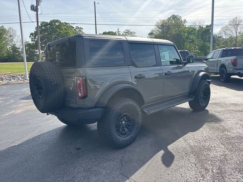 New 2026 Ford Bronco Outer Banks w/ Sasquatch Package AWD/4WD image 3