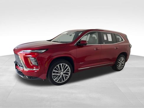 Used 2025 Buick Enclave Avenir w/ Super Cruise Package AWD/4WD image 2