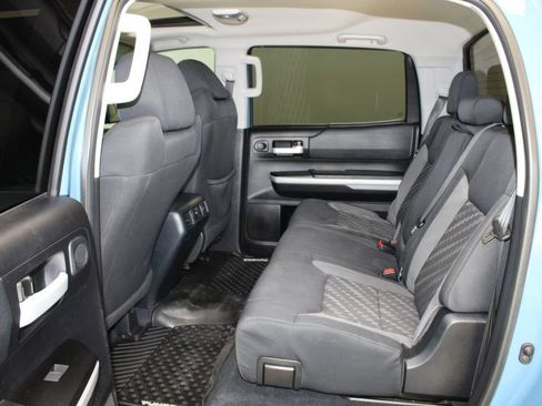 Used 2020 Toyota Tundra SR5 AWD/4WD image 4