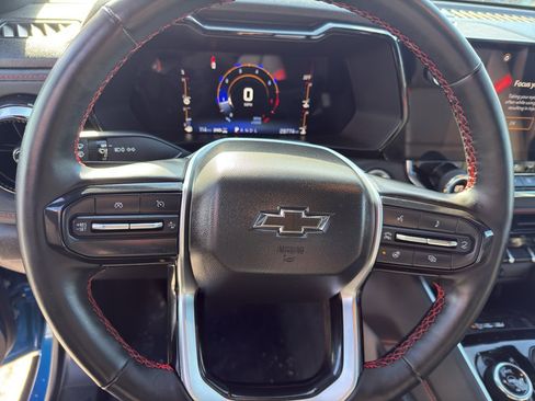 Used 2023 Chevrolet Colorado Z71 w/ Z71 Convenience Package 2 image 17