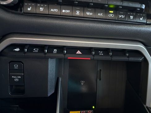 Certified 2025 Toyota Sequoia Limited w/ TRD Off-Road Package AWD/4WD image 36