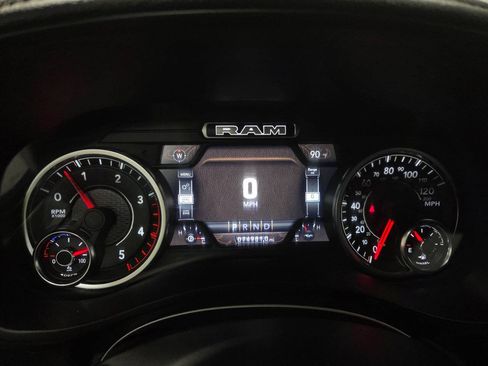 Used 2023 RAM 2500 Laramie AWD/4WD image 11