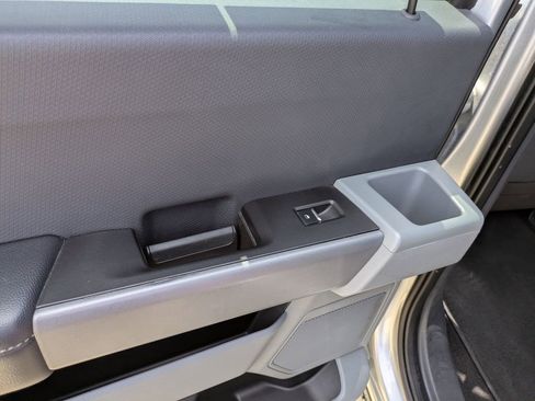 Used 2023 Ford F150 XLT AWD/4WD image 13