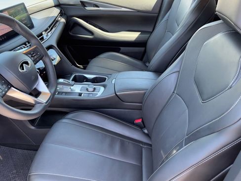 Certified 2026 INFINITI QX60 Pure w/ Family Package FWD image 17