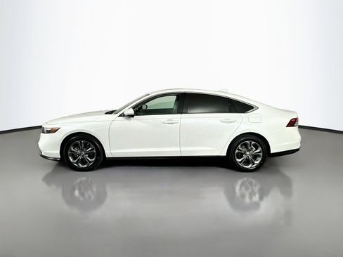 Used 2023 Honda Accord EX image 4