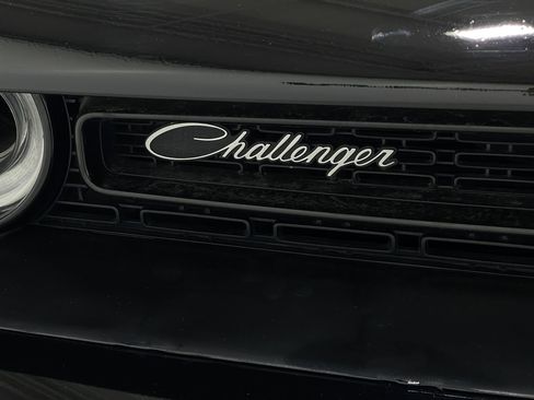 Used 2020 Dodge Challenger R/T Scat Pack RWD image 34