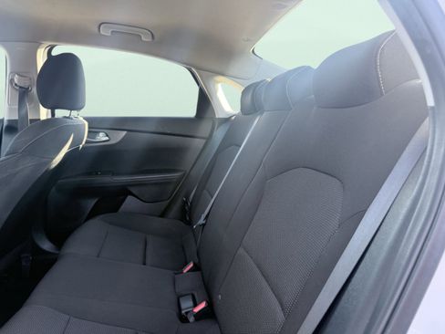 Used 2020 Kia Forte LXS image 17