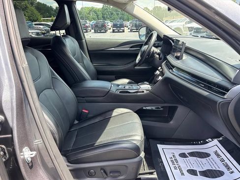 Used 2024 INFINITI QX60 Luxe AWD/4WD image 10