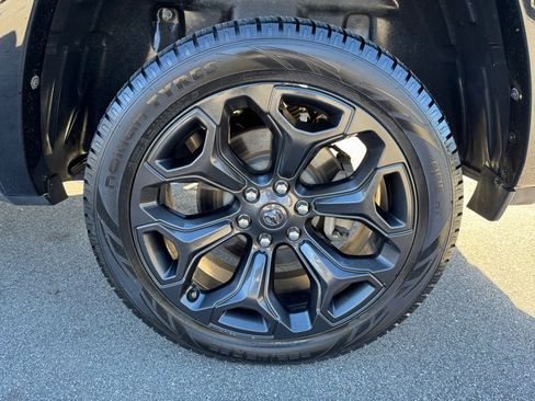 Used 2020 RAM 1500 Limited w/ Black Appearance Package image 24