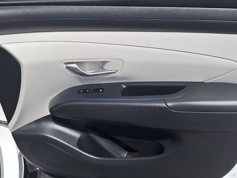 New 2025 Hyundai Tucson SE image 26
