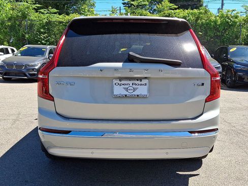 Used 2022 Volvo XC90 T6 Inscription AWD/4WD image 5